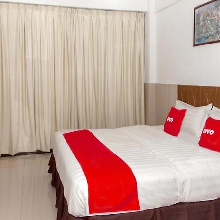 Oyo 89851 Leila Hotel Sandakan Ngoại thất bức ảnh