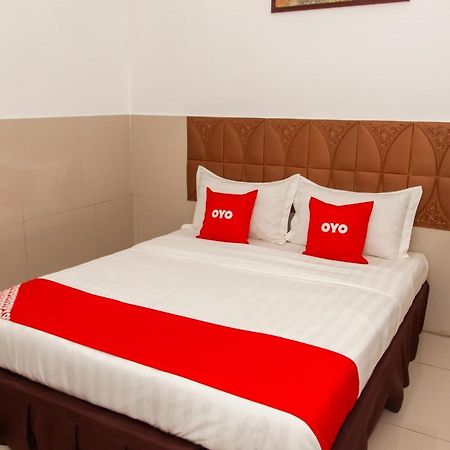 Oyo 89851 Leila Hotel Sandakan Ngoại thất bức ảnh