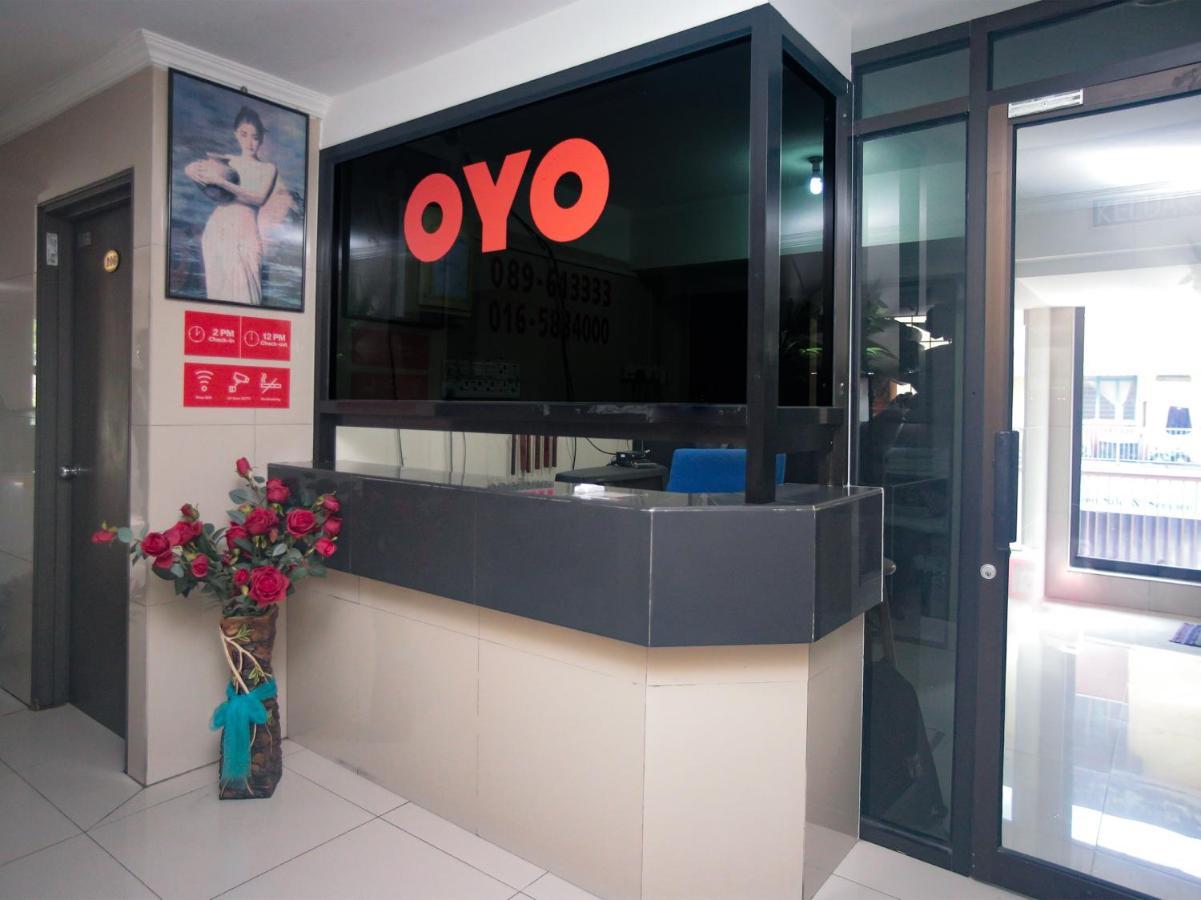 Oyo 89851 Leila Hotel Sandakan Ngoại thất bức ảnh